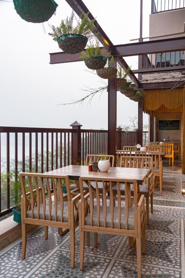 Hotel Ellbee Ganga View Rishīkesh Exterior foto