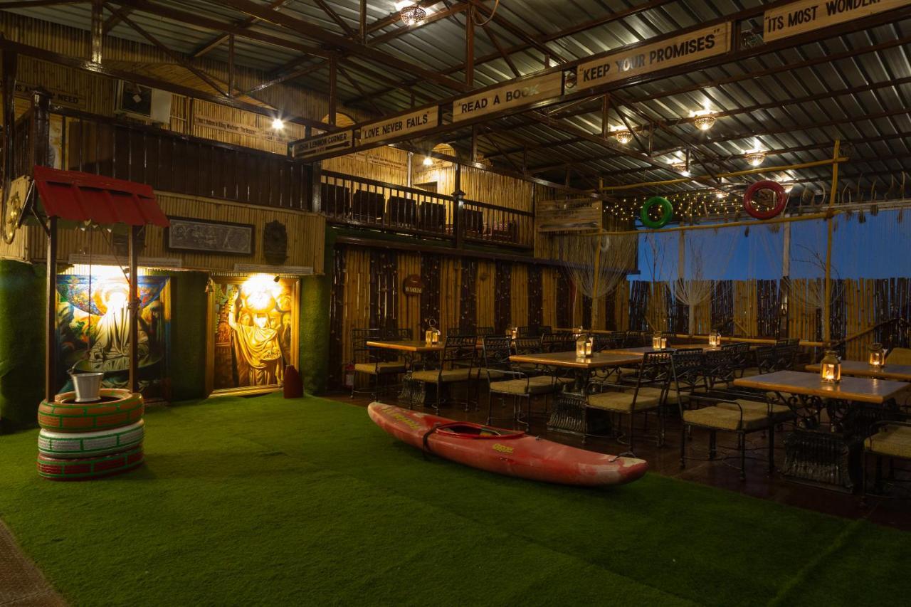 Hotel Ellbee Ganga View Rishīkesh Exterior foto