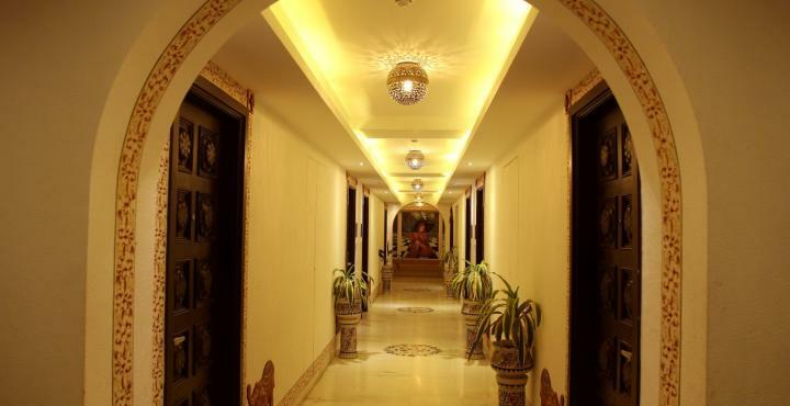 Hotel Ellbee Ganga View Rishīkesh Exterior foto